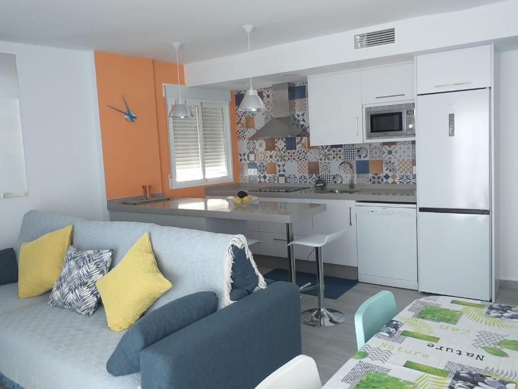 Maravilloso Apartamento En Альмуньєкар Екстер'єр фото